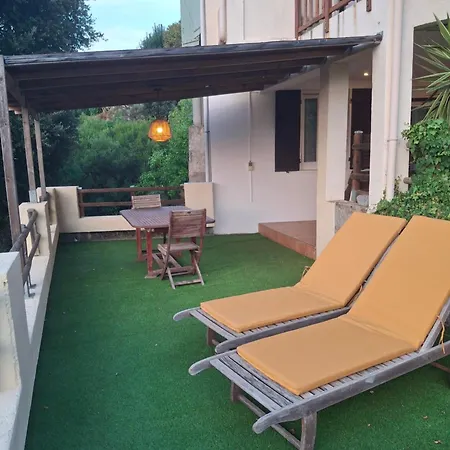 Holiday home A Casa Radica, Rez-de-villa Au Calme, Jardin Et Maquis *